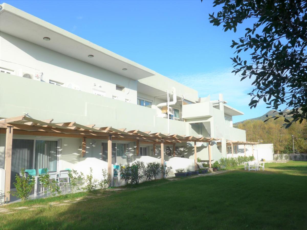 Kalamaki Plaza Apartments Ngoại thất bức ảnh