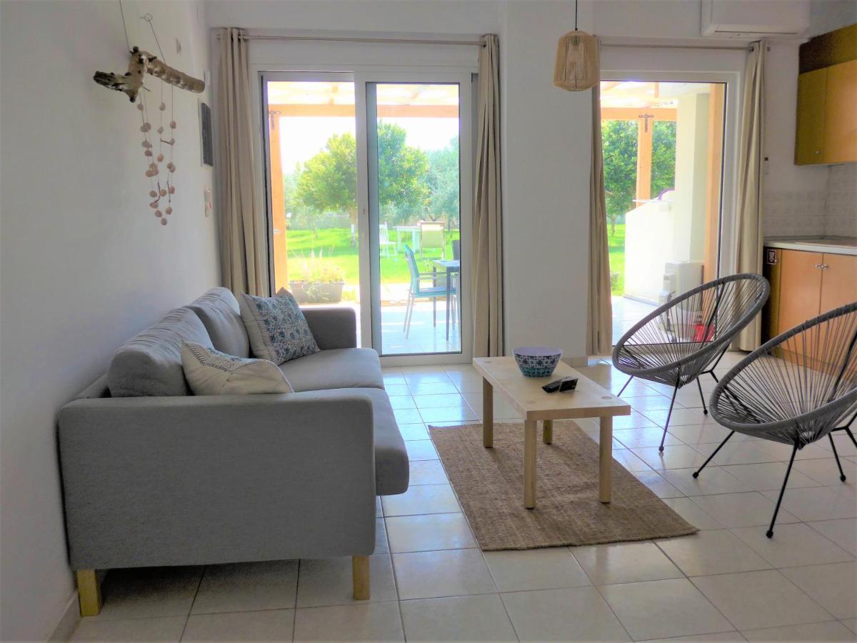 Kalamaki Plaza Apartments Ngoại thất bức ảnh